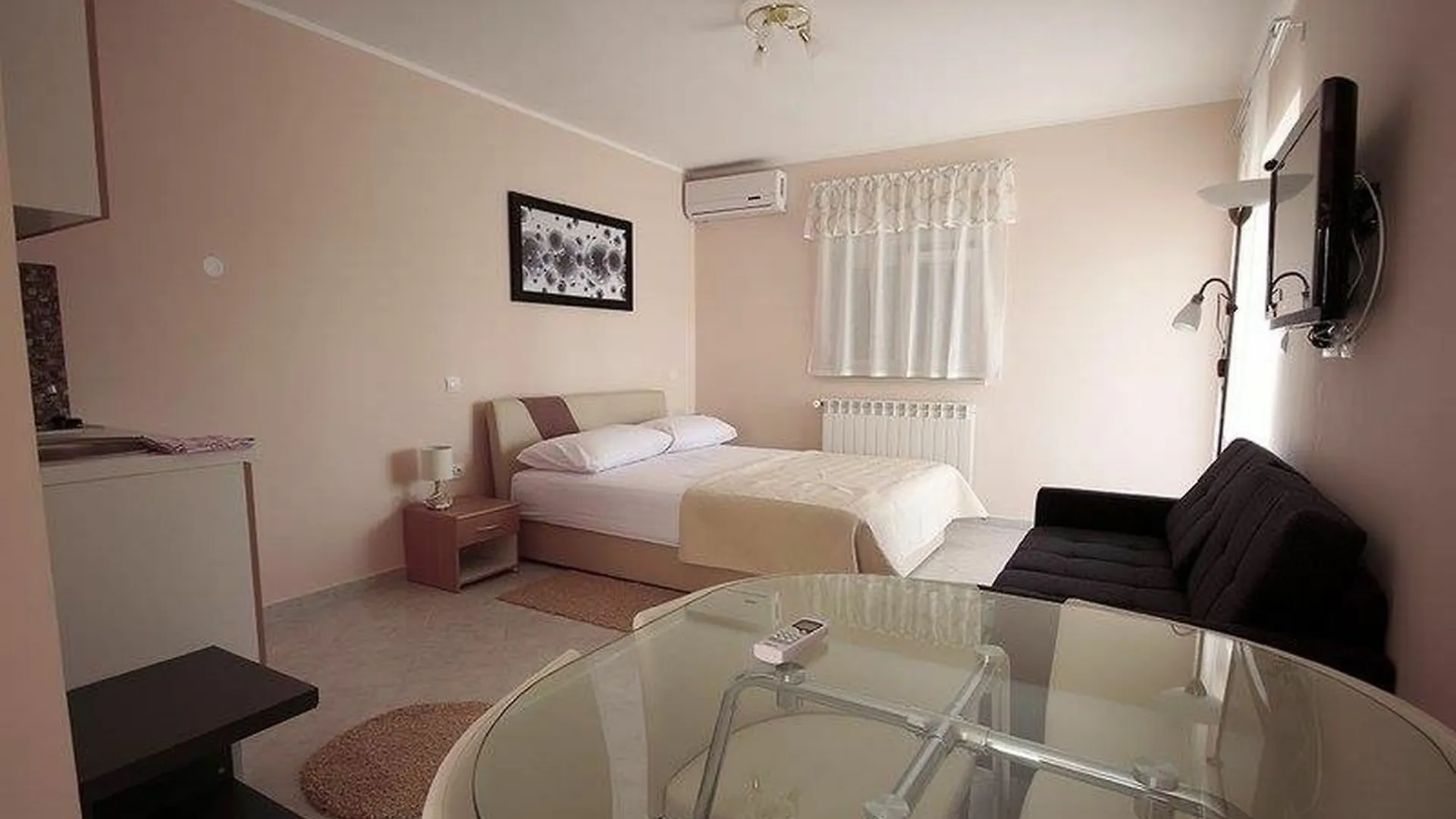 Aparthotel Viola Pjescana Uvala